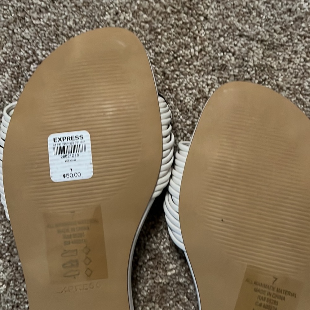 Express Sandals - Picture 6 of 8